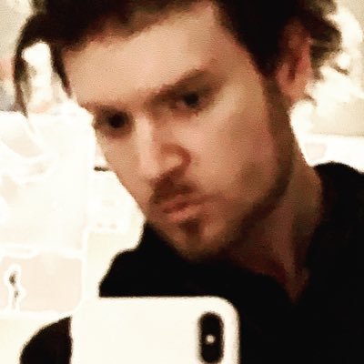 Profile Picture of Xx_ Senter_xX (@MichaelPiran) on Twitter