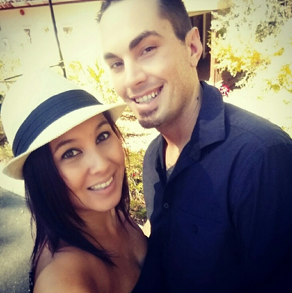 Profile Picture of Gina Hulog (@ginamarie016) on Poshmark