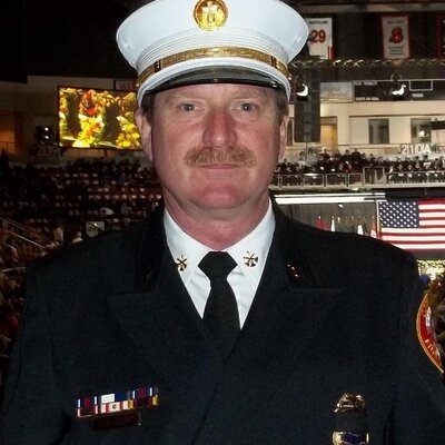 Profile Picture of Steve Calvert (@shcalvert) on Twitter