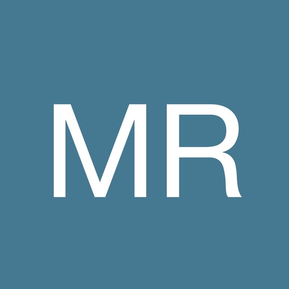 Profile Picture of Mike Robertson (@mikerobertso167) on Poshmark