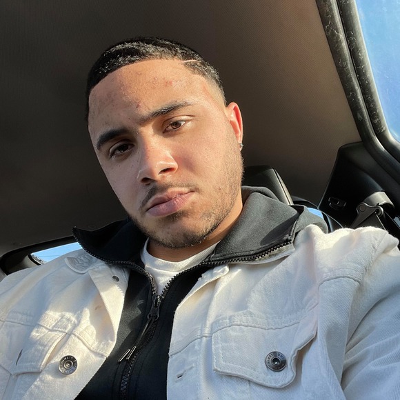 Profile Picture of Brandon Allen (@brundon11) on Poshmark