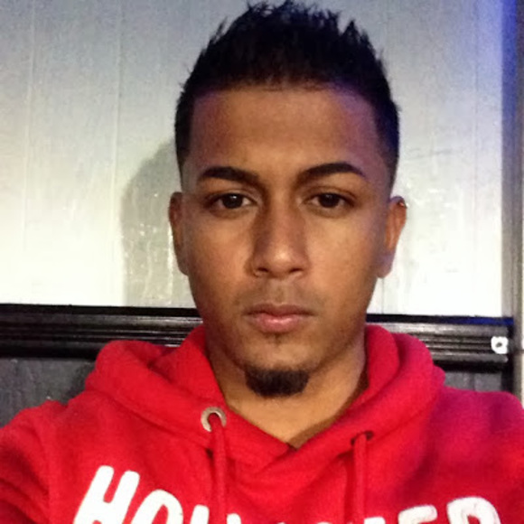 Profile Picture of Azam Shahabudin (@tkd782) on Poshmark
