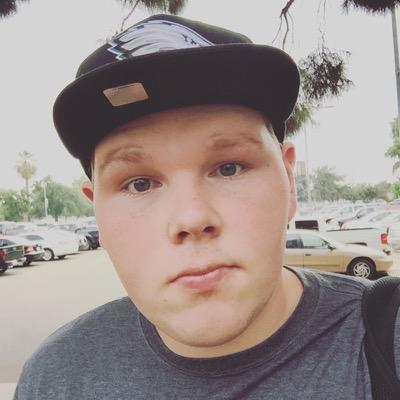 Profile Picture of Dusty Lamb (@sweetdesus1995) on Twitter