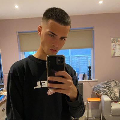 Profile Picture of Luke Robins (@lukerobins22) on Twitter