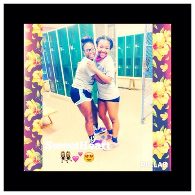 Profile Picture of Evan Noël Melton (@evan_melton) on Twitter