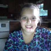 Profile Picture of Julia Fath (@juliafath4777) on Youtube