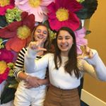 Profile Picture of alexa & casey (@alexacaseyfinsta) on Instagram
