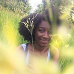 Profile Picture of Simone Cobbin (@simone_taunae.arts) on Instagram