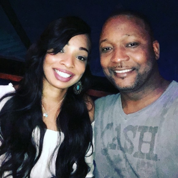 Profile Picture of Shellyann Sweeting (@tamaremylife) on Poshmark