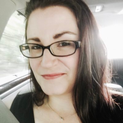 Profile Picture of Amanda McDade (@AmandaMcDade8) on Twitter