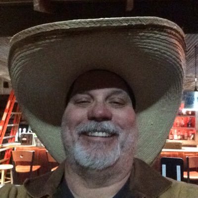 Profile Picture of James Weems (@weemsy10) on Twitter
