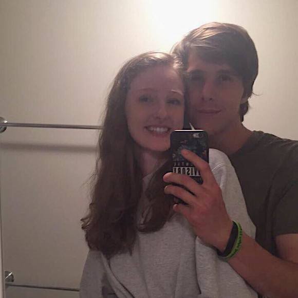 Profile Picture of Trey Graham (@huski3s_999) on Poshmark