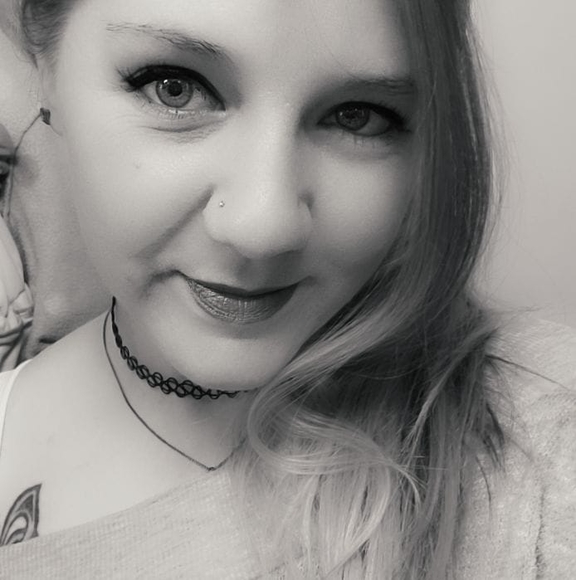 Profile Picture of Brynn Robinson (@roxxie1832) on Poshmark