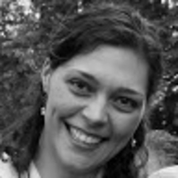 Profile Picture of Lisa Pritchard (@lgpritchard) on Poshmark