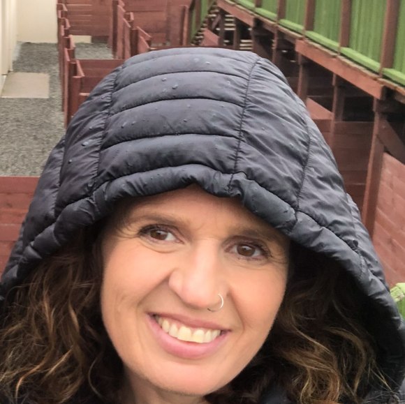 Stephanie Oatley - Poshmark Profile Picture of Stephanie Oatley (@stephanieoatley) on Poshmark