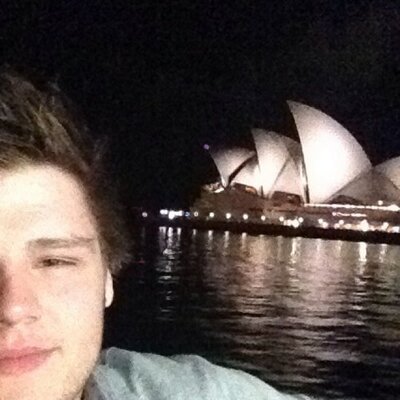 Profile Picture of Mark Cleaver (@markatron87) on Twitter
