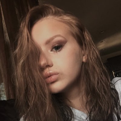 Profile Picture of Peyton Joyce🍂🥂 (@peytonjoyce2) on Twitter
