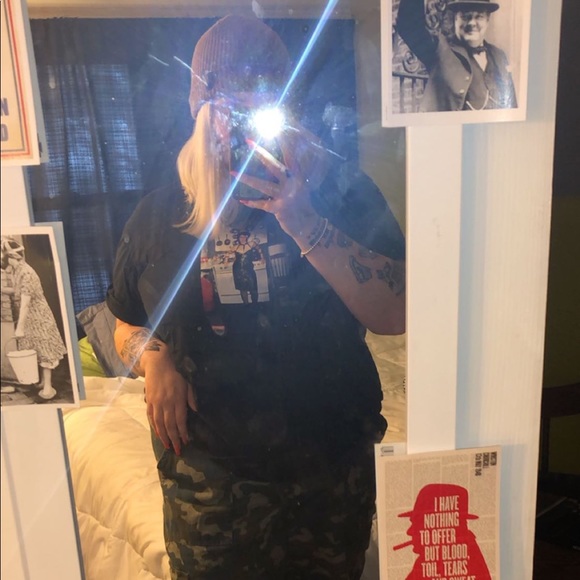 Profile Picture of Aileen Barney (@coolstoryobama) on Poshmark