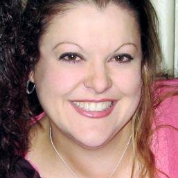 Profile Picture of Jo Laird (@jolaird71) on Twitter