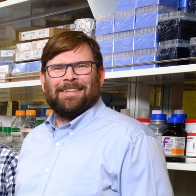 Profile Picture of Ronald Chandler (@Chandler_Lab) on Twitter