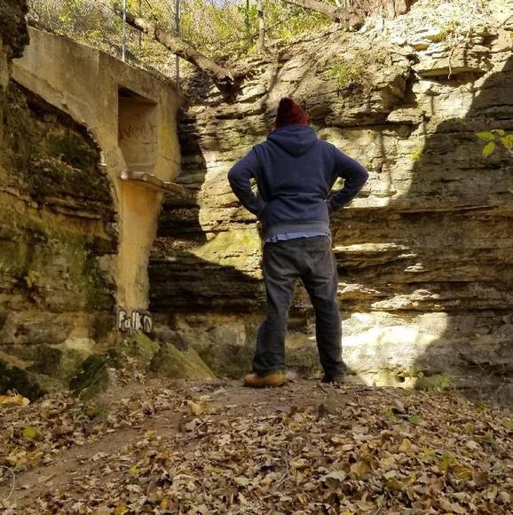 Profile Picture of Nate Degarmo (@natedegarmo) on Poshmark