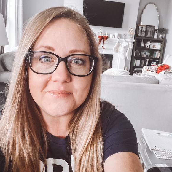 Profile Picture of Sarah Wickman (@swickman25) on Poshmark