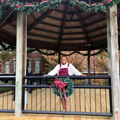 Profile Picture of Vaughn Edwards (@vsmiles01) on Twitter