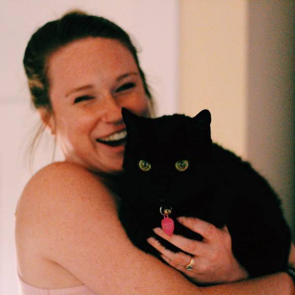 Brittany Bonnema - Poshmark Profile Picture of Brittany Bonnema (@brittanybonnema) on Poshmark