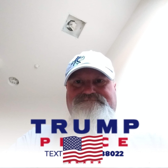 Profile Picture of Wayne Rhodes (@waynerhodes) on Poshmark