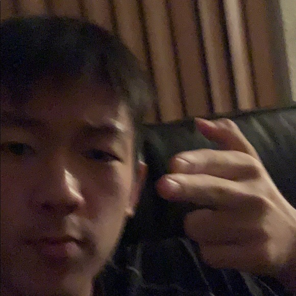 Profile Picture of Eric Cheng (@eric_cheng) on Poshmark