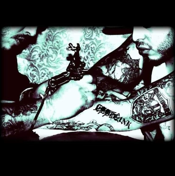 Profile Picture of Gustavo Perez (@gustavoperez169) on Poshmark