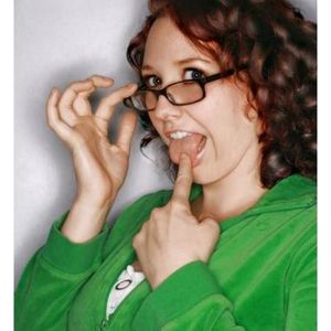 Profile Picture of Sarah Skilling (@apollonia6) on Myspace