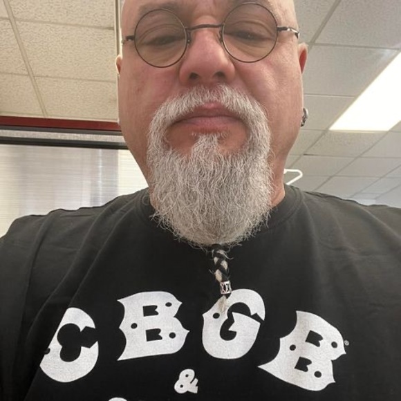 Profile Picture of Joseph Rubino (@josephrubino439) on Poshmark