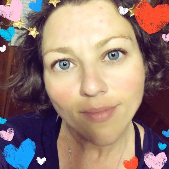 Profile Picture of Bobbi jo Horner (@bobjob3) on Poshmark