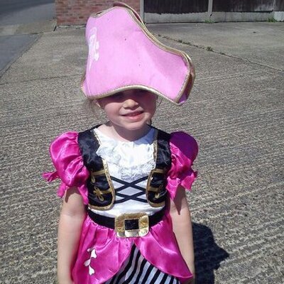 Profile Picture of Jennifer O'mara (@@jen_dayna) on Twitter