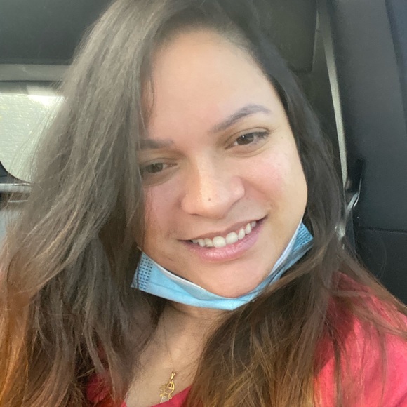 Profile Picture of Ana paula Soares (@anapaula01866) on Poshmark