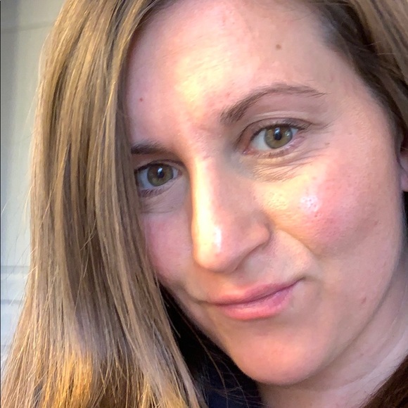 Profile Picture of Tara Kalajian (@tarakay10) on Poshmark