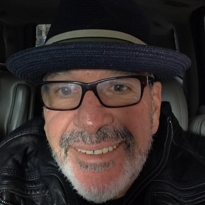 Profile Picture of Eric Weinstein (@EFactor18) on Twitter