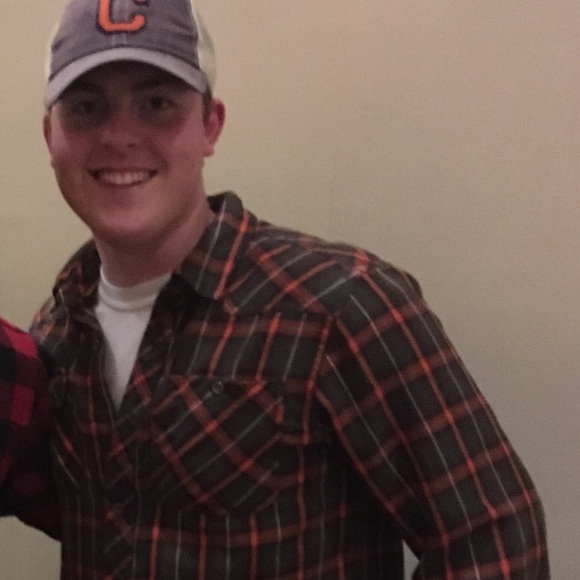 Profile Picture of Landry Collins (@lcollins9) on Poshmark
