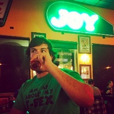 Profile Picture of Dirty Wet Naps (@BobTomTweets) on Twitter