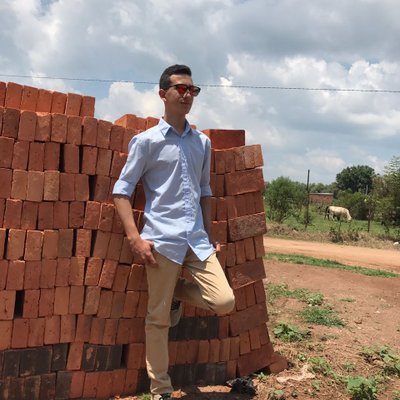 Profile Picture of Aaron Dueñas (@Aaronpro777) on Twitter