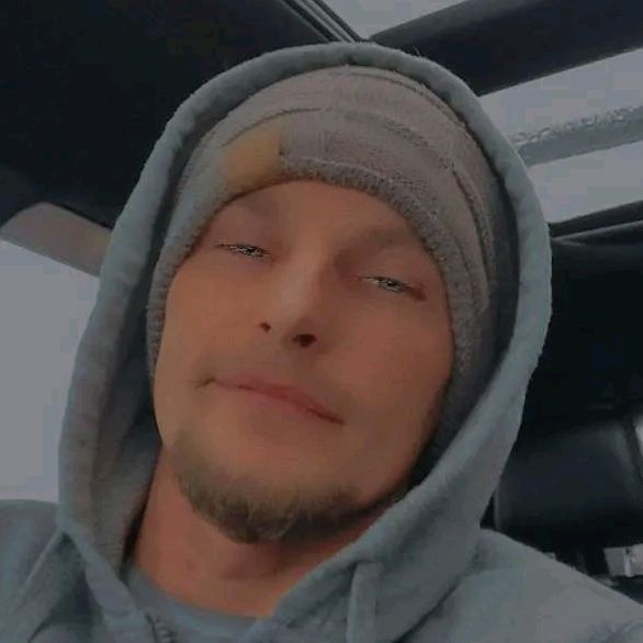 Profile Picture of jasonkrukowski (@jasonkrukowski) on Tiktok