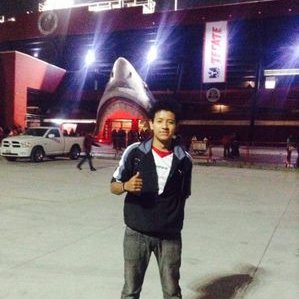 Profile Picture of Carlos Pozos (@CPozos32) on Twitter