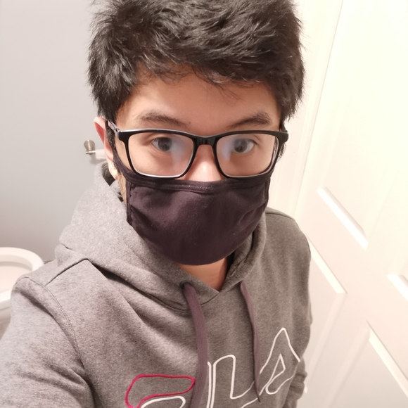 Profile Picture of Chris oliver kevin Ledesma (@kvnx_oliver) on Poshmark