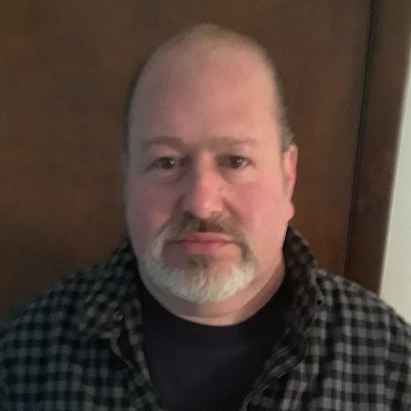 Profile Picture of David Lopresti (@dlp6382) on Poshmark