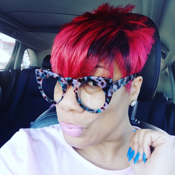 Profile Picture of Shinette Kelly pastor (@shinettek) on Poshmark