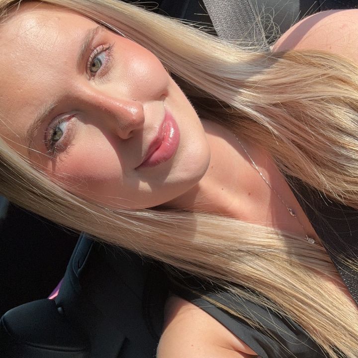 Profile Picture of alexakerr4 (@@alexakerr4) on Tiktok