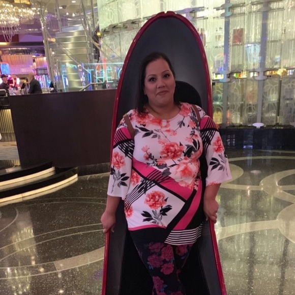 Nasima Zaman - Poshmark Profile Picture of Nasima Zaman (@nasima_zaman) on Poshmark