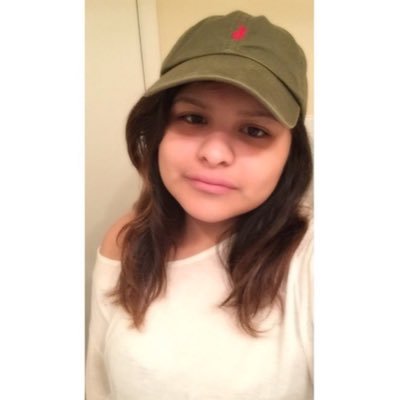 Profile Picture of Vanessa Ibarra (@__vanessaibarra) on Twitter