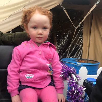 Profile Picture of Claire Talbot (@clarieboo1979) on Twitter
